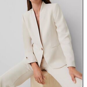 Ann Taylor petite blazer, size 16p; new